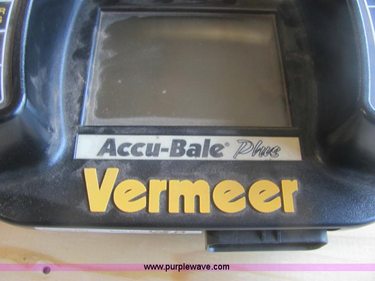 image for item 6921 Vermeer Accu-Bale Plus bale monitor