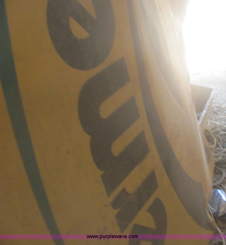 image for item 6922 Vermeer 605M DCF wide pickup baler doors