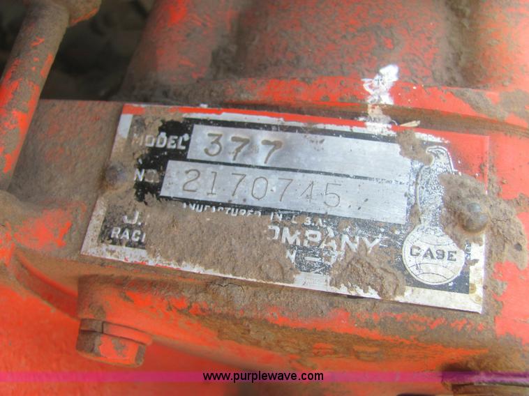 image for item 6924 Case 930 Comfort King tractor