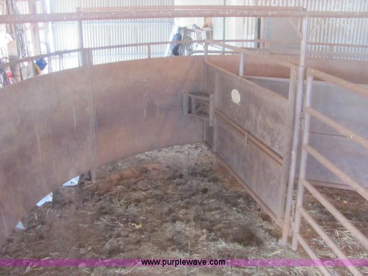 image for item 6936 Blattner B Bar D steel tub