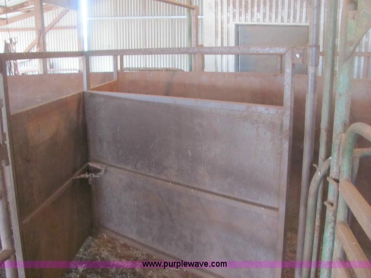 image for item 6936 Blattner B Bar D steel tub