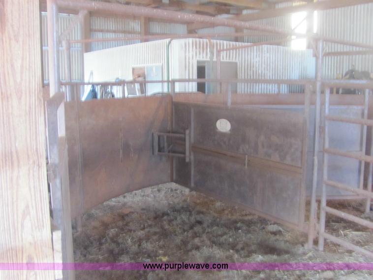 image for item 6936 Blattner B Bar D steel tub