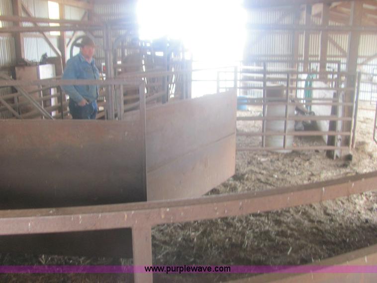 image for item 6936 Blattner B Bar D steel tub