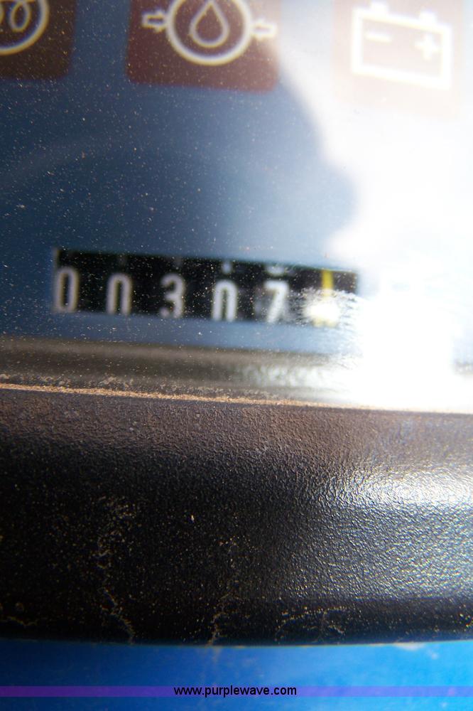 image for item 7292 2005 New Holland TC29D tractor with loader and tiller