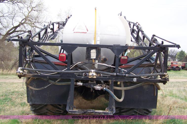 image for item 7468 1984 Big Wheels 6-55 spray rig truck