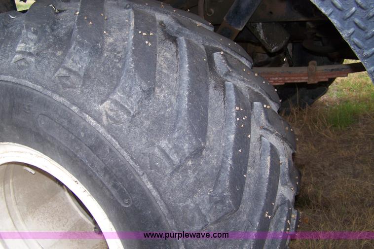 image for item 7468 1984 Big Wheels 6-55 spray rig truck