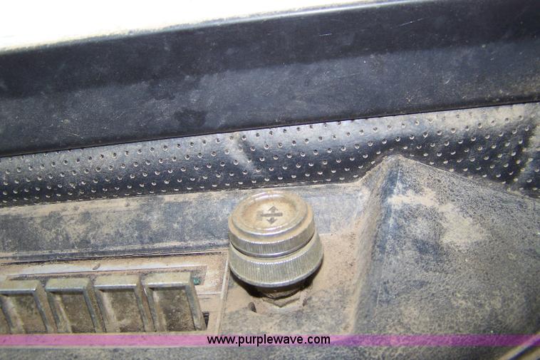 image for item 7468 1984 Big Wheels 6-55 spray rig truck