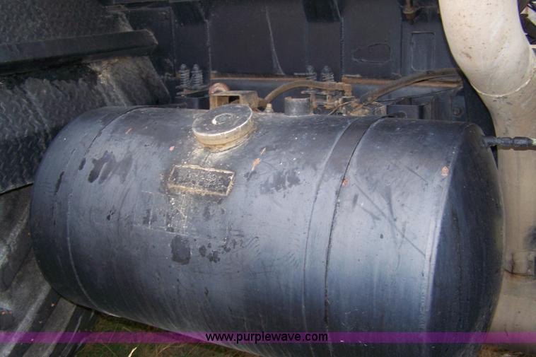 image for item 7468 1984 Big Wheels 6-55 spray rig truck