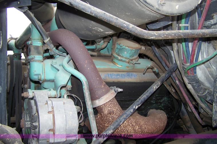 image for item 7468 1984 Big Wheels 6-55 spray rig truck