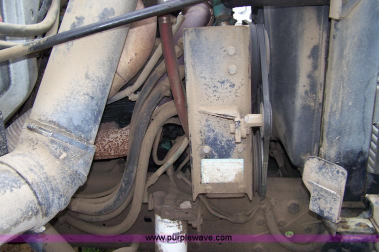 image for item 7468 1984 Big Wheels 6-55 spray rig truck