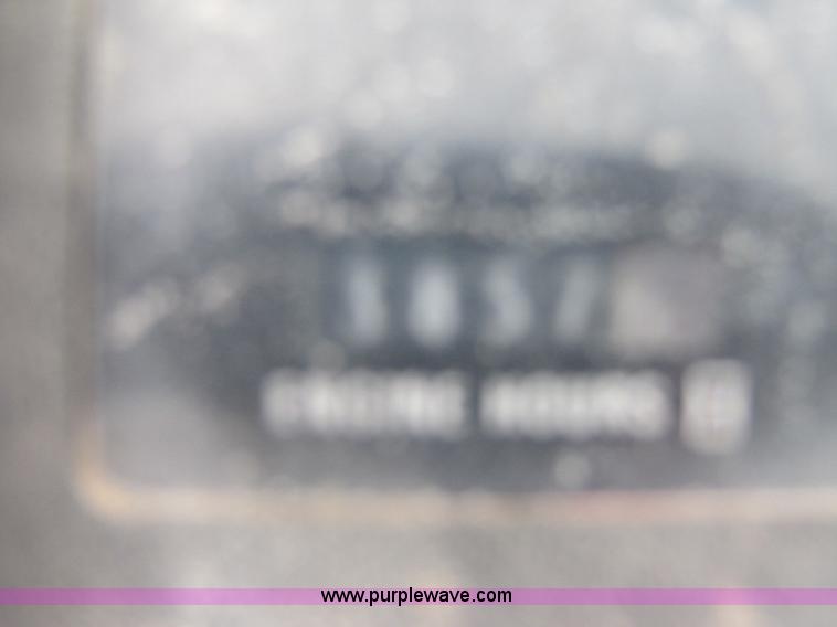 image for item 8461 International Harvester 1086 tractor