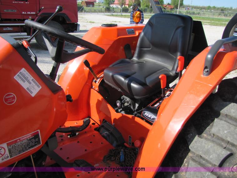 image for item 8468 Kubota L4400D tractor with loader