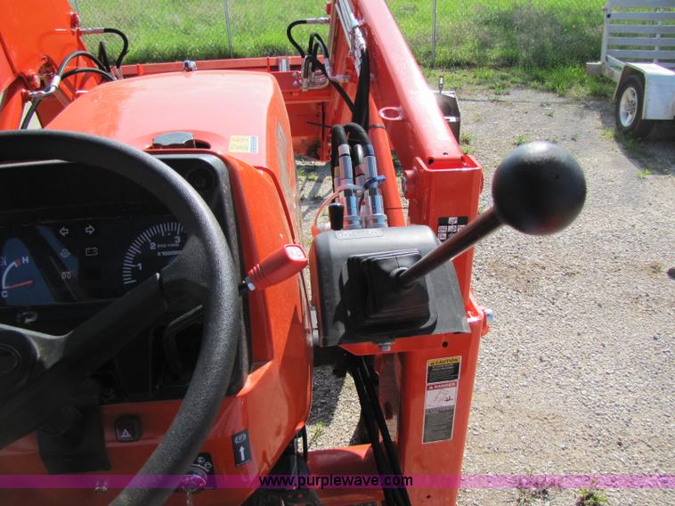 image for item 8468 Kubota L4400D tractor with loader