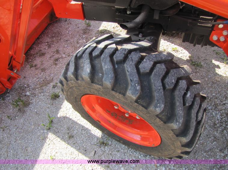 image for item 8468 Kubota L4400D tractor with loader