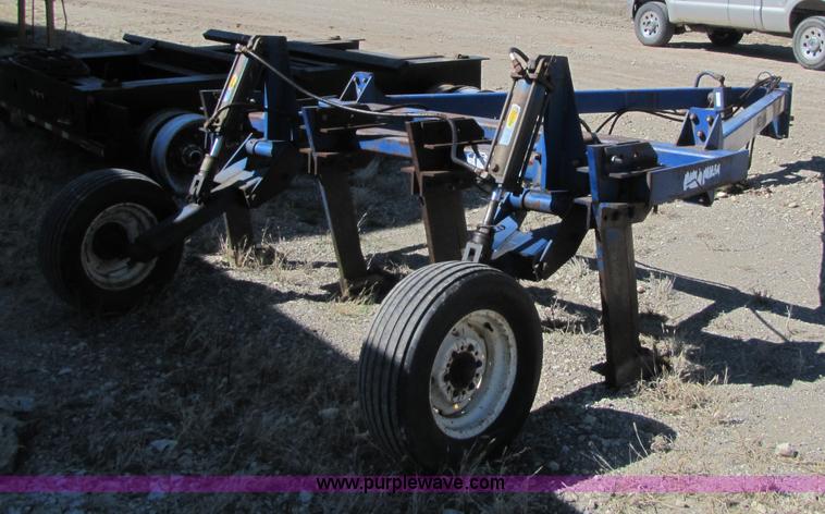 image for item 8630 1984 Blue Jet chisel sub-tiller