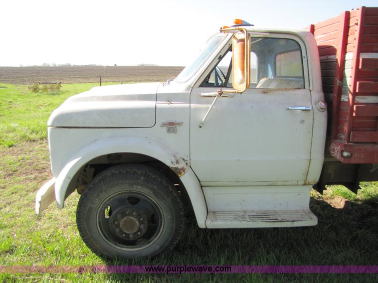 image for item 8661 1967 Chevrolet C50 grain truck