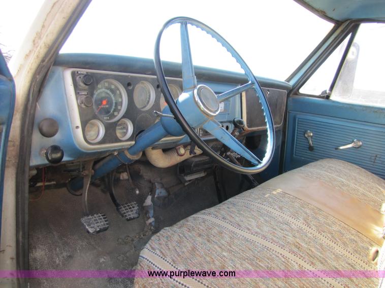 image for item 8661 1967 Chevrolet C50 grain truck