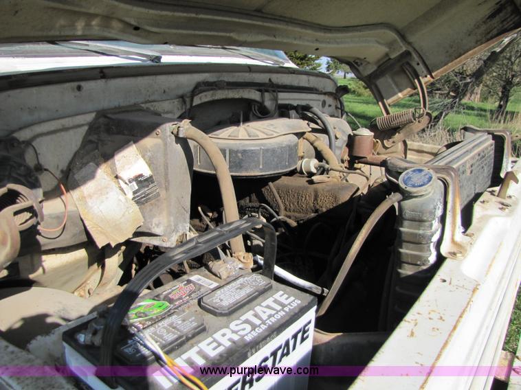 image for item 8661 1967 Chevrolet C50 grain truck