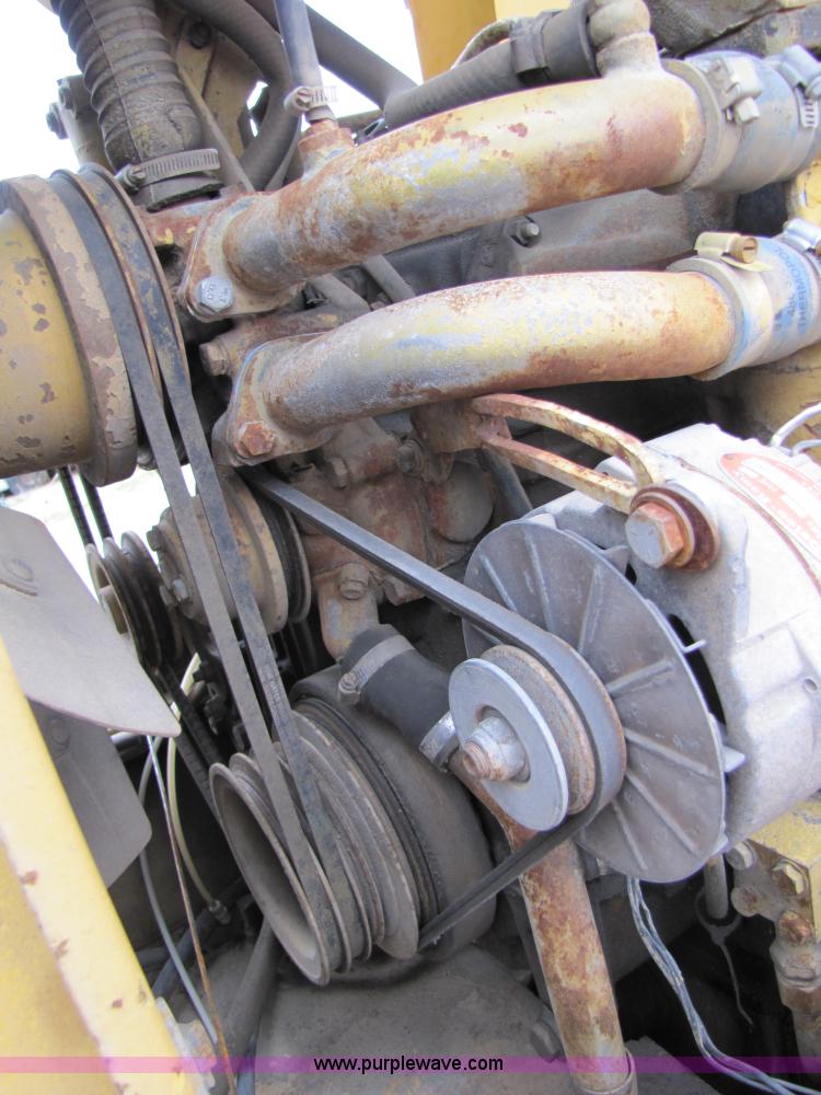 image for item 3464 1985 Fiat-Allis FR 12 wheel loader