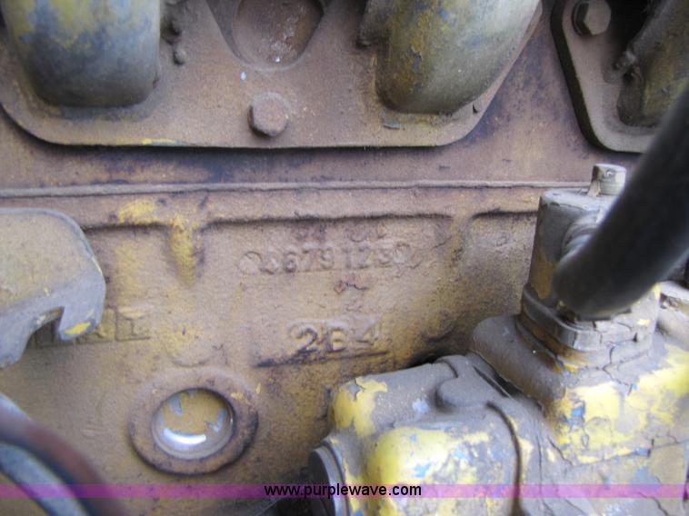 image for item 3464 1985 Fiat-Allis FR 12 wheel loader