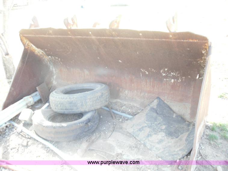 image for item 3464 1985 Fiat-Allis FR 12 wheel loader