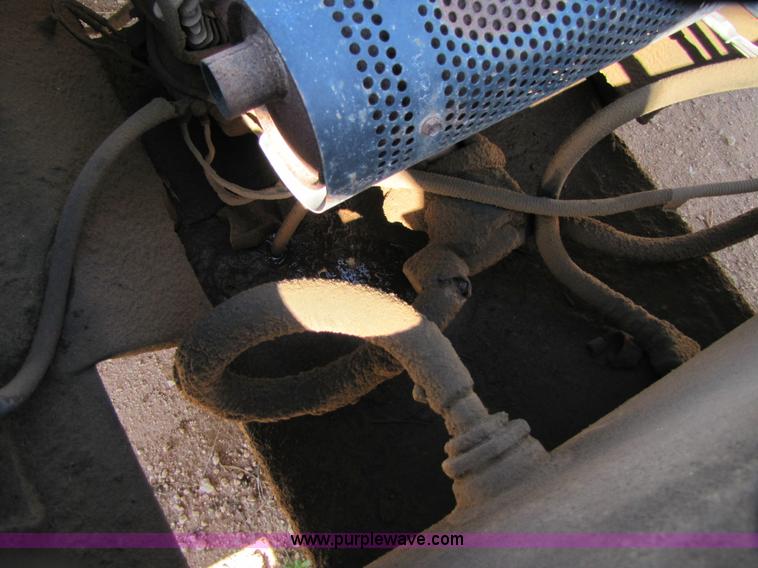 image for item 3476 1988 Trail King 50 ton folding trailer