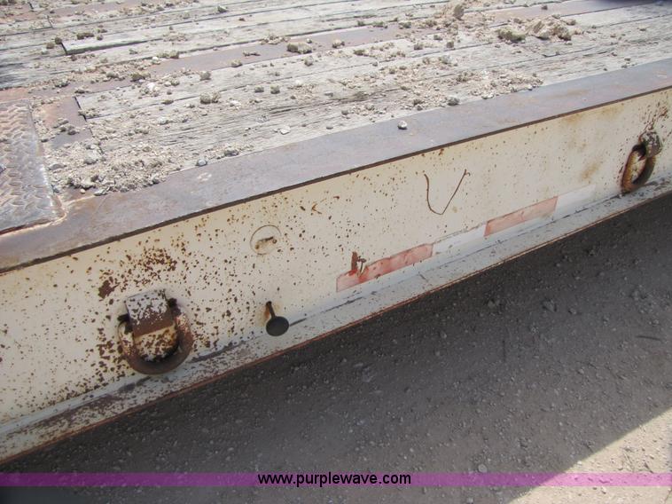 image for item 3476 1988 Trail King 50 ton folding trailer