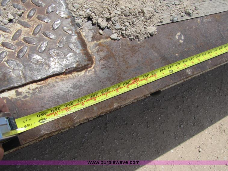 image for item 3476 1988 Trail King 50 ton folding trailer