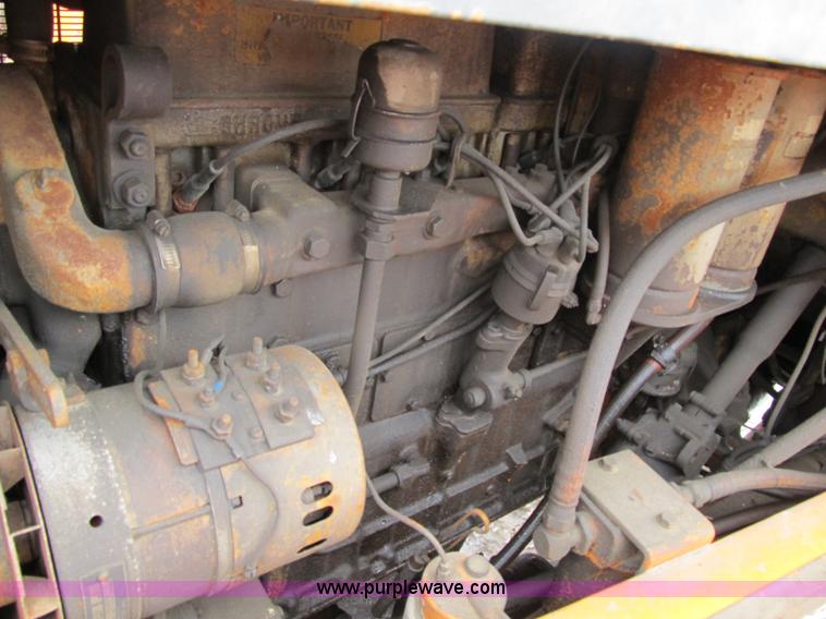 image for item 4040 1966 Oshkosh M 4827G snow plow/spreader truck