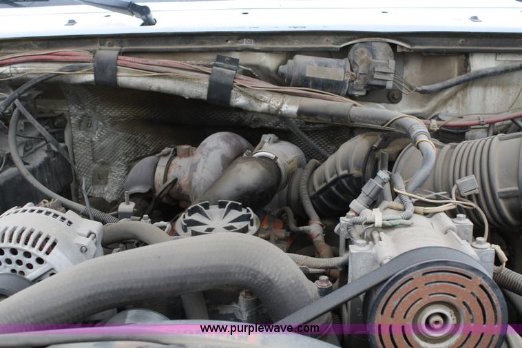 image for item 4822 1995 Ford F450 Super Duty service truck