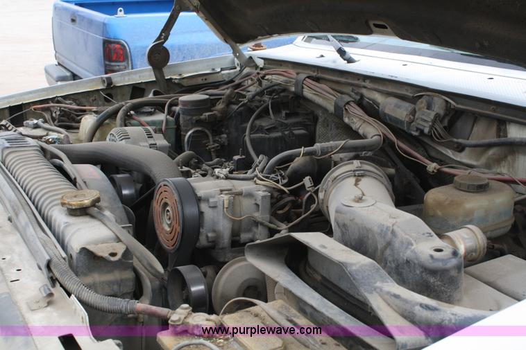 image for item 4822 1995 Ford F450 Super Duty service truck