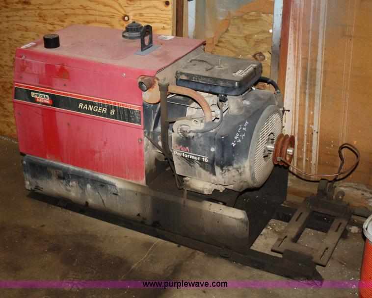 image for item 4825 Lincoln Ranger 8 welder
