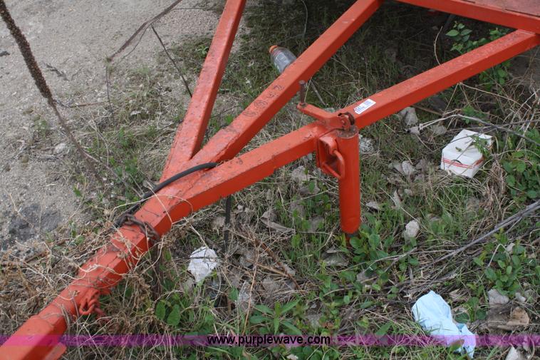 image for item 4827 Arrow board