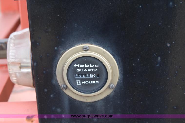 image for item 4827 Arrow board