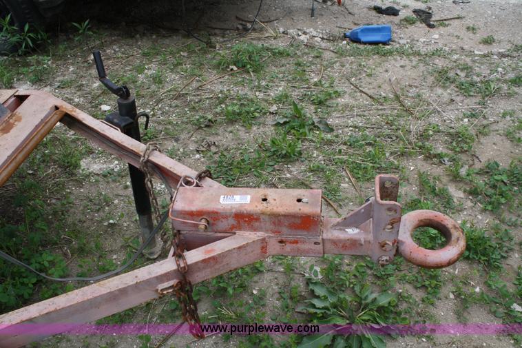 image for item 4828 Arrow board