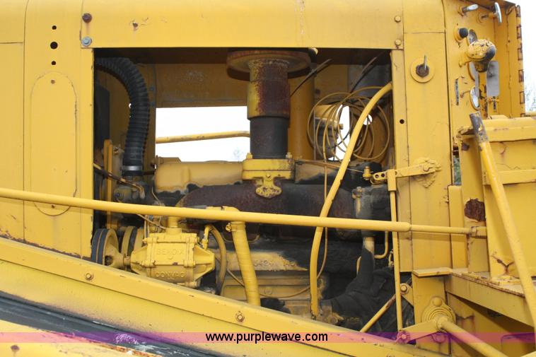 image for item 4831 Etnyre chip spreader