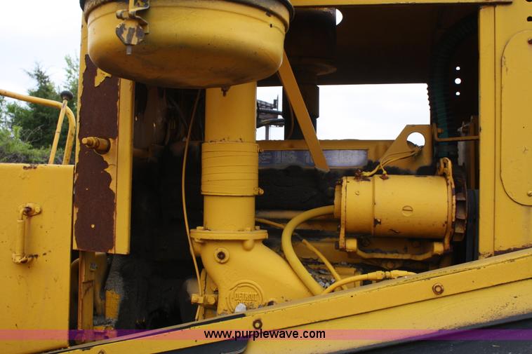 image for item 4831 Etnyre chip spreader