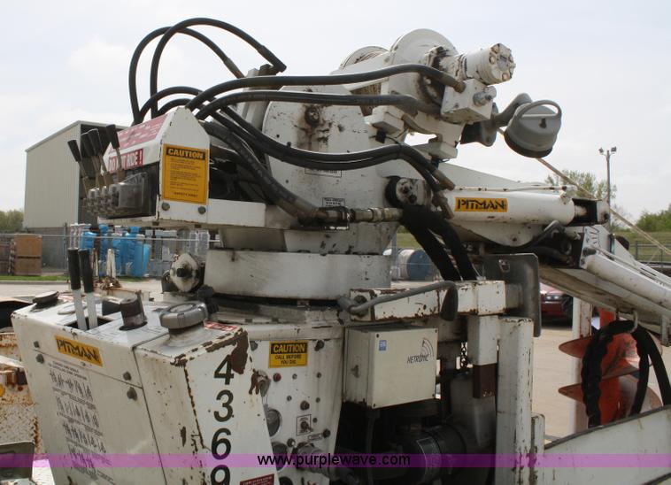 image for item 4844 1999 Sd Pitman mobile drill derrick with trailer