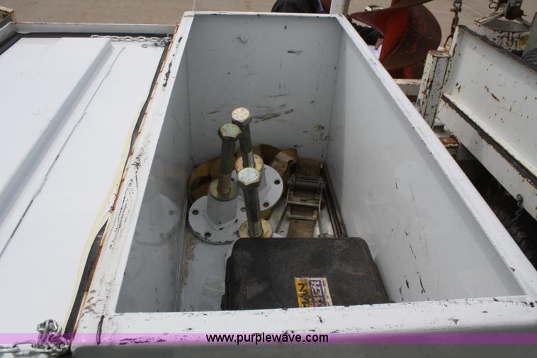 image for item 4844 1999 Sd Pitman mobile drill derrick with trailer