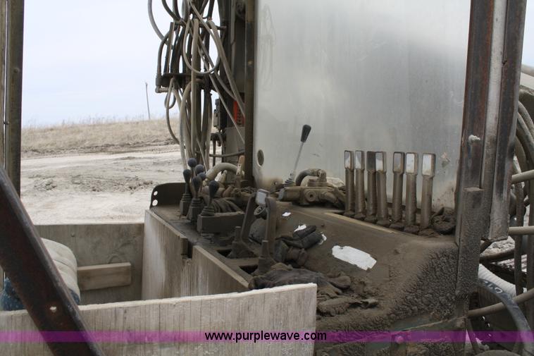 image for item 4847 1995 Gardner Denver SCH2500 hydraulic rock drill