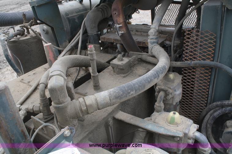 image for item 4847 1995 Gardner Denver SCH2500 hydraulic rock drill