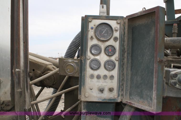 image for item 4847 1995 Gardner Denver SCH2500 hydraulic rock drill