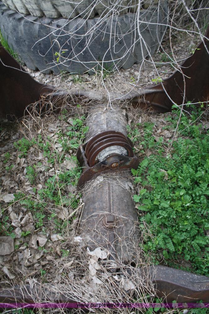 image for item 4873 MP McCaffrey 5'W clamshell bucket