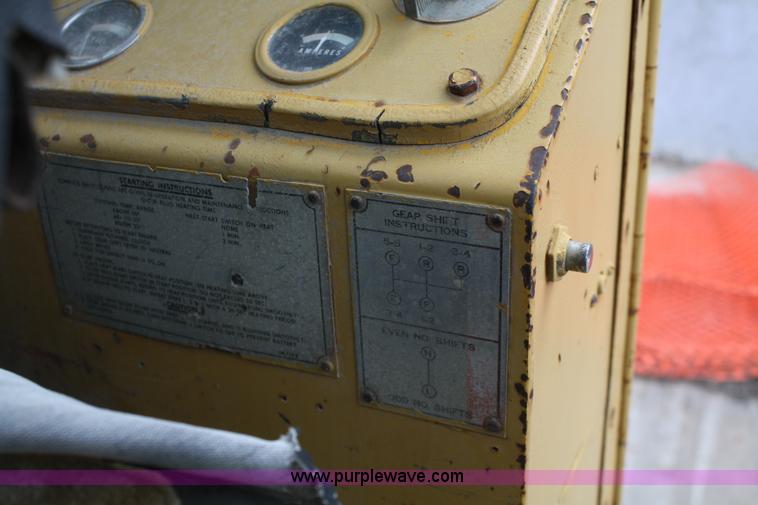 image for item 4879 1963 Caterpillar Series E No. 12 motor grader