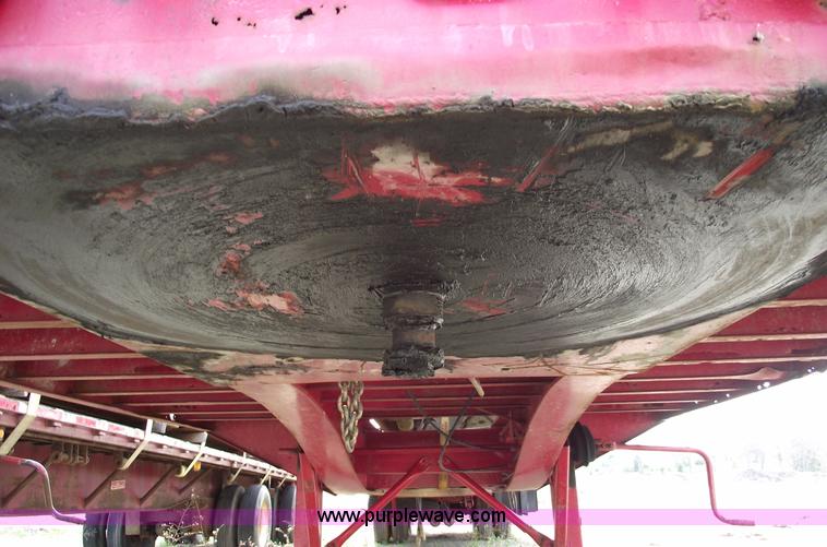 image for item 5390 1978 Transcraft adjustable length trailer