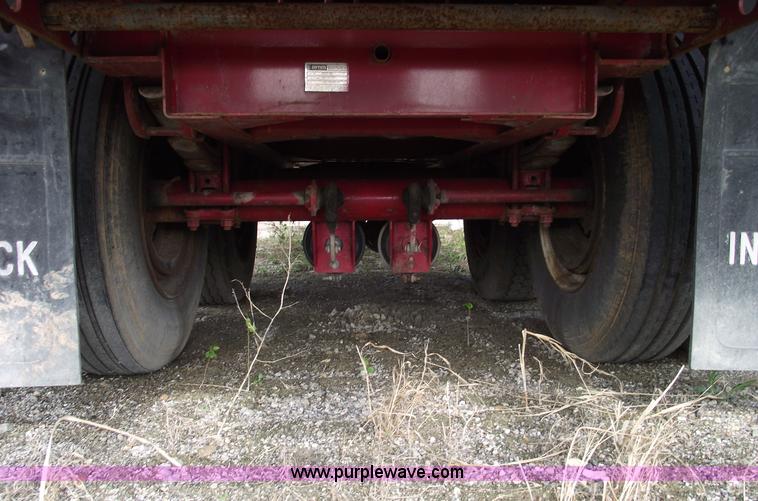 image for item 5390 1978 Transcraft adjustable length trailer