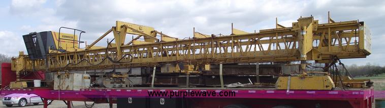 image for item 5391 2002 Gomaco C450 bridge deck finisher