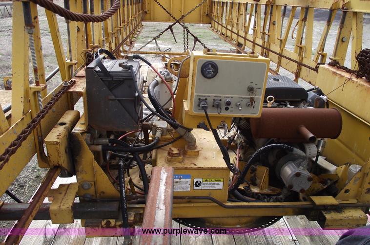 image for item 5391 2002 Gomaco C450 bridge deck finisher