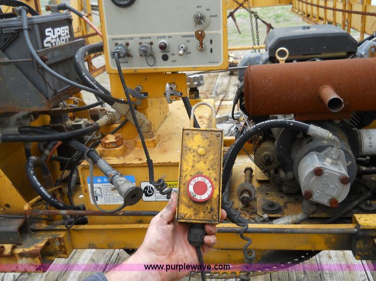 image for item 5391 2002 Gomaco C450 bridge deck finisher