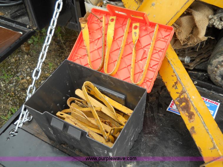 image for item 5391 2002 Gomaco C450 bridge deck finisher